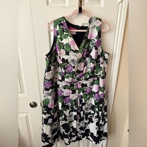 TALBOTS “The Oprah Magazine Collection” Beautiful Floral Fit and Flare Dress 18W